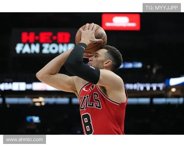 湖人欲接盘拉文 4900万合同成关键